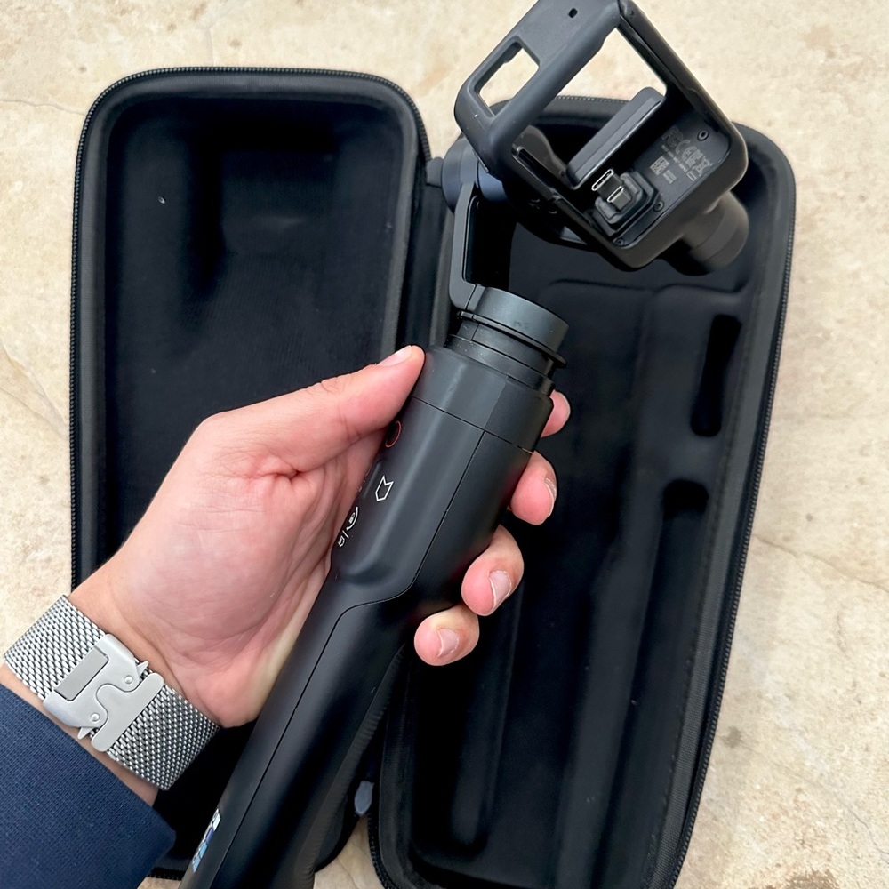 GoPro Karma Grip with Case - Picture 2 of 5